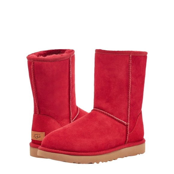 UGG Shoes - New UGG classic short in kiss